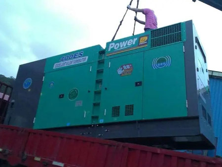 石河镇柴油发电机组转速不稳定时，如何对发动机进行维护？