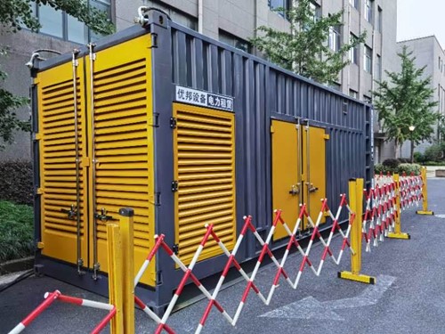 石河镇如何使用转速表检查发动机的转速？