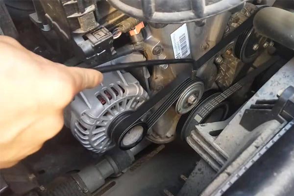 石河镇转速传感器的工作原理是什么？