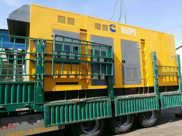 石河镇测量水冷式机油散热器密封件尺寸时的注意事项有哪些？