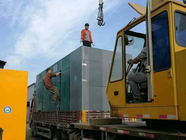 石河镇更换水冷式机油散热器密封件的操作流程是怎样的？